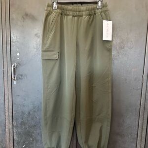Athleta NWT Boundless Low Rise Cargo Pants XS